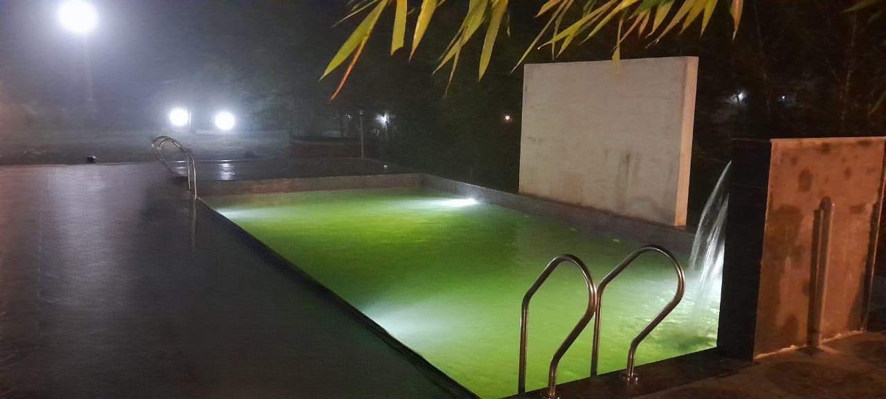 Family Poolside Suites (Sleeps 4)